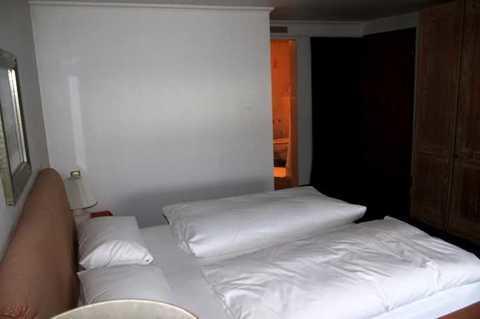 Hotel B&S Waghäusel Buitenkant foto